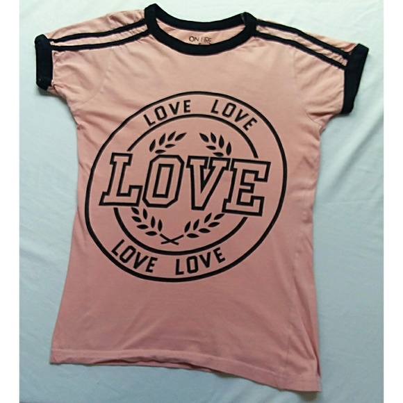 Causual T-Shirt Size S (Women) - Picture 1 of 3